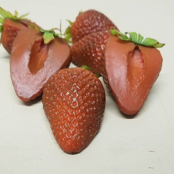 Artifical Faux Strawberry Decor (Pack of 8) - Picture 3 of 7